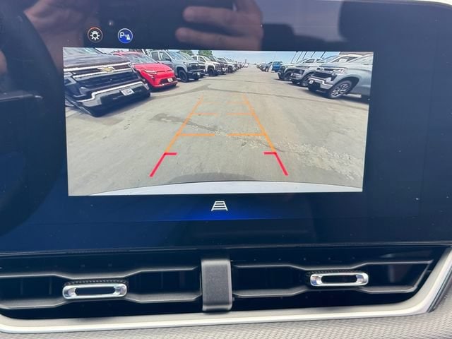 2025 Chevrolet Equinox LT - Photo 16