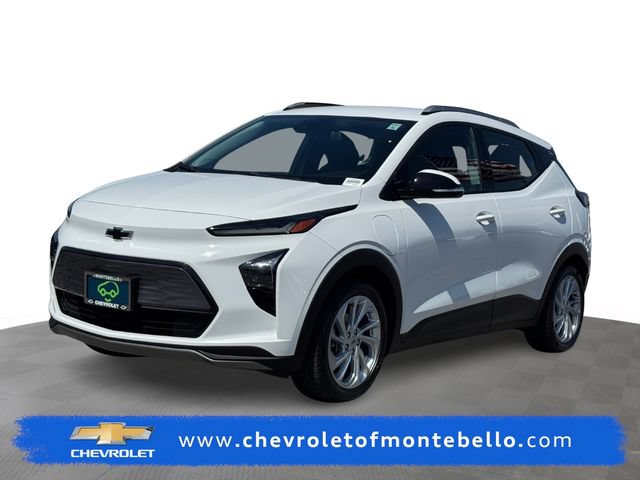 2023 Chevrolet Bolt EUV LT's photo
