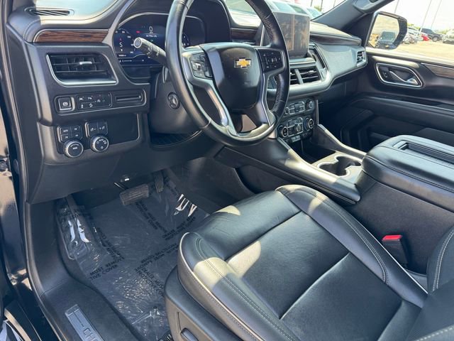 2024 Chevrolet Suburban Premier - Photo 16