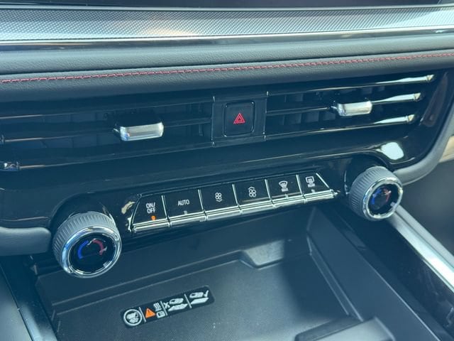 2026 Chevrolet Suburban RST - Photo 15