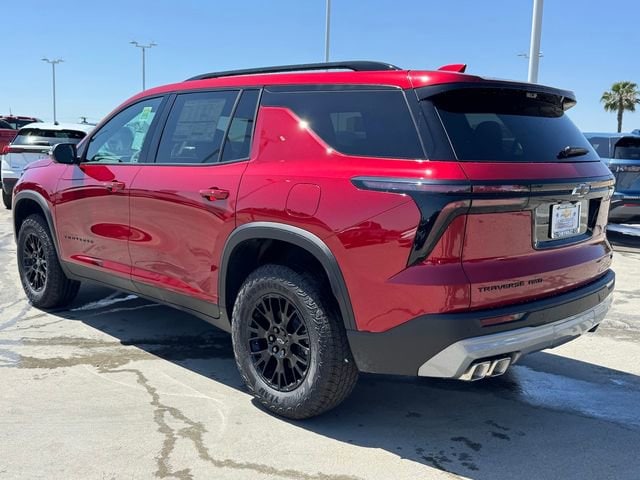2026 Chevrolet Traverse Z71 photo 2