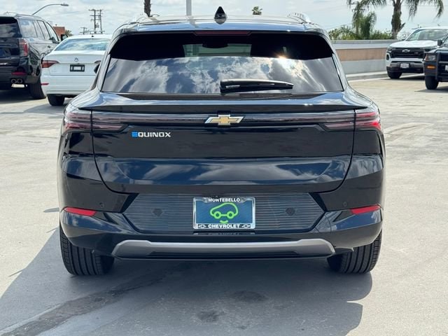 2025 Chevrolet Equinox EV LT photo 4