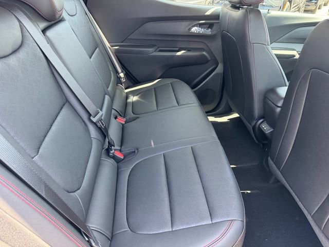 2027 Chevrolet Bolt RS - Photo 8