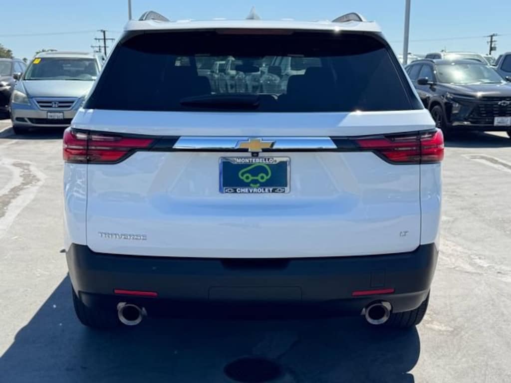 Used 2023 Chevrolet Traverse LT Cloth SUV