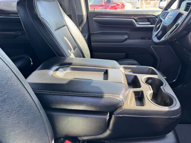 2022 Chevrolet Silverado 1500 LT photo 5