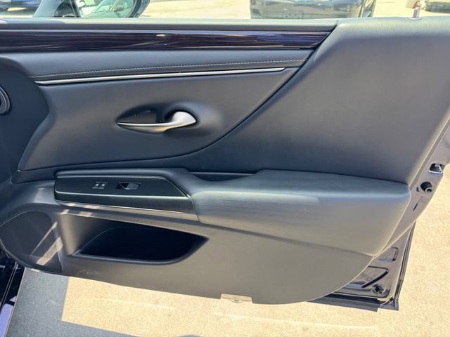 2019 Lexus ES 350 Luxury - Photo 7