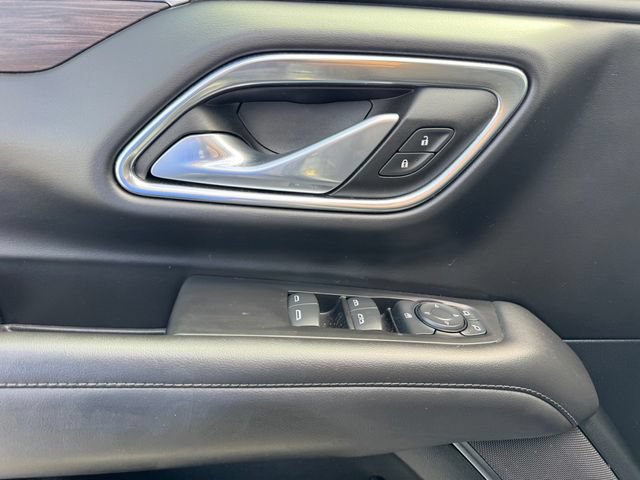 2024 Chevrolet Suburban LS - Photo 16
