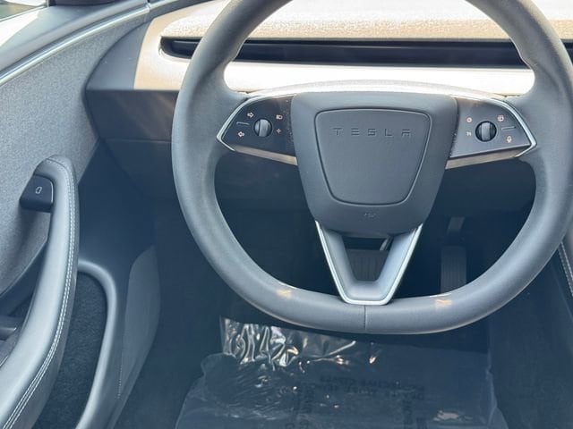 2025 Tesla Model 3 Long Range - Photo 24