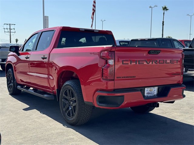 2026 Chevrolet Silverado 1500 Custom photo 2