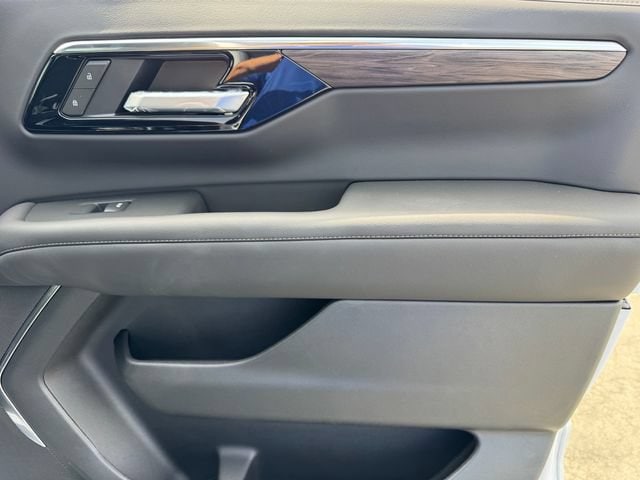 2026 Chevrolet Tahoe LT - Photo 8