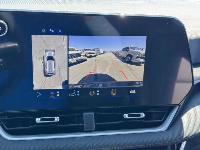 2027 Chevrolet Equinox LT - Photo 14