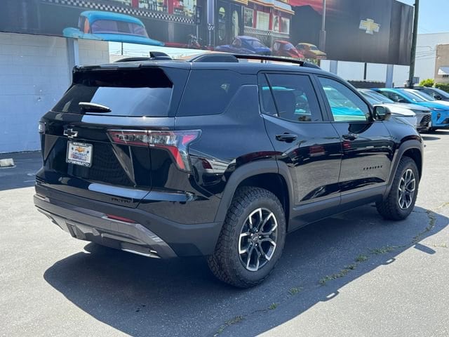 2026 Chevrolet Equinox Activ photo 4