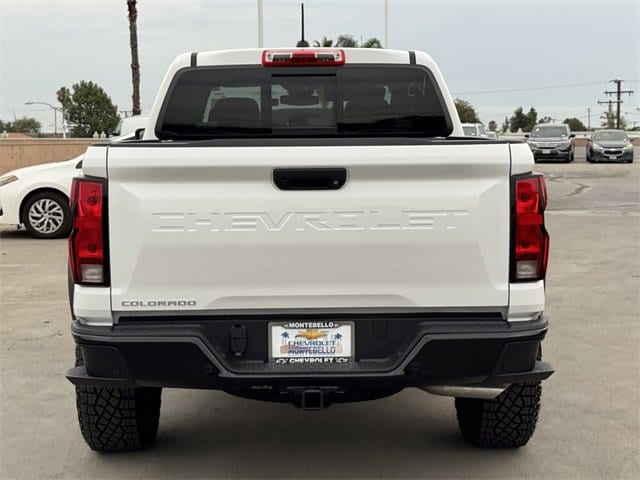 2026 Chevrolet Colorado Trail Boss photo 3
