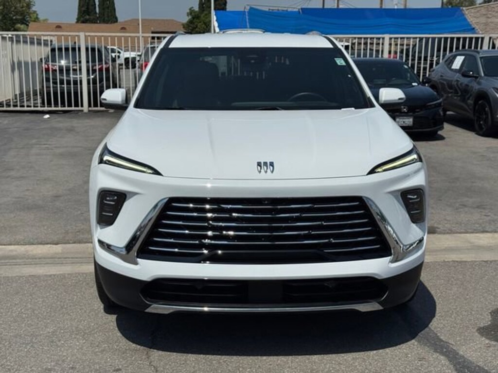 Used 2025 Buick Enclave Preferred SUV