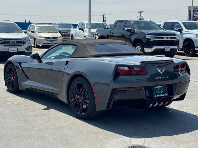 2017 Chevrolet Corvette Stingray 1LT photo 3