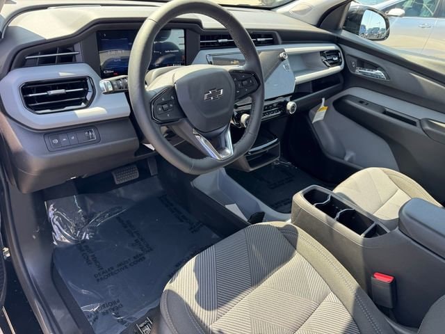 2027 Chevrolet Bolt LT - Photo 12