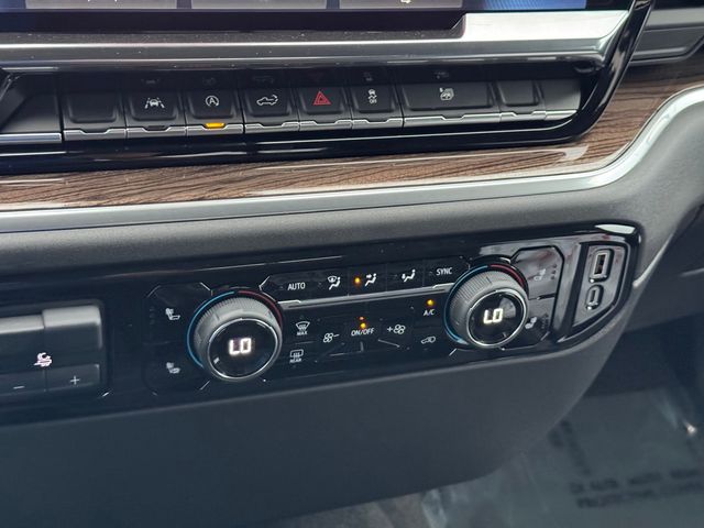 2025 Chevrolet Silverado 1500 LT - Photo 38