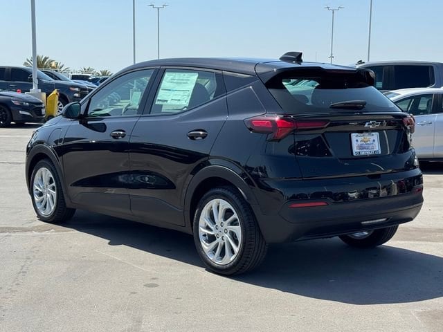 2027 Chevrolet Bolt LT photo 2