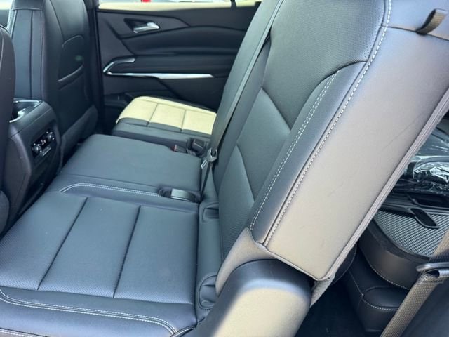 2026 Chevrolet Traverse LT - Photo 9