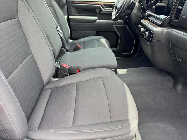 2022 Chevrolet Silverado 1500 LT - Photo 7