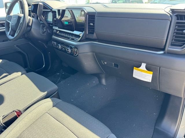 2026 Chevrolet Silverado 1500 RST photo 5