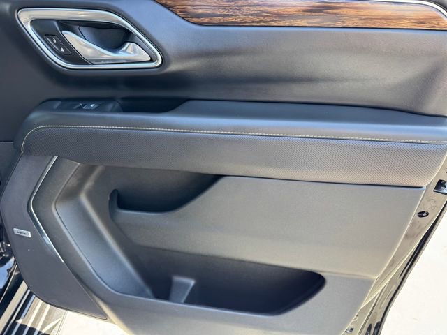 2024 Chevrolet Suburban Premier - Photo 9