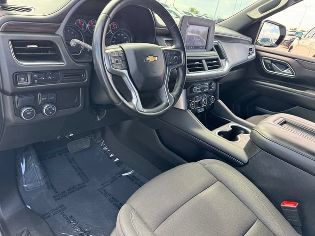 2024 Chevrolet Suburban LS - Photo 13