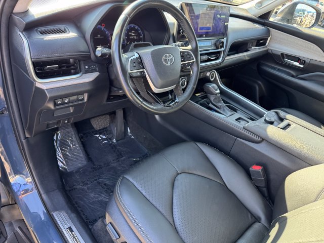 2024 Toyota Grand Highlander Platinum - Photo 12