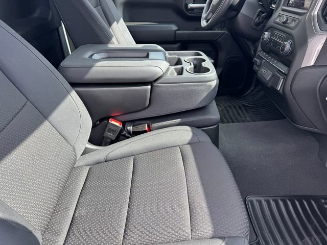 2025 Chevrolet Silverado 1500 WT photo 6