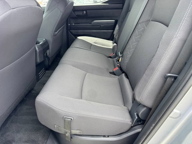 2026 Toyota Tacoma SR5 - Photo 12