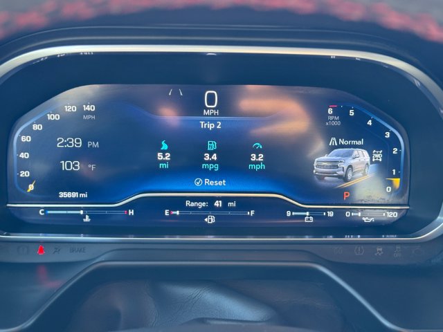 2023 Chevrolet Suburban RST - Photo 28