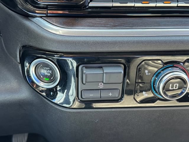2025 GMC Sierra 1500 SLT - Photo 16
