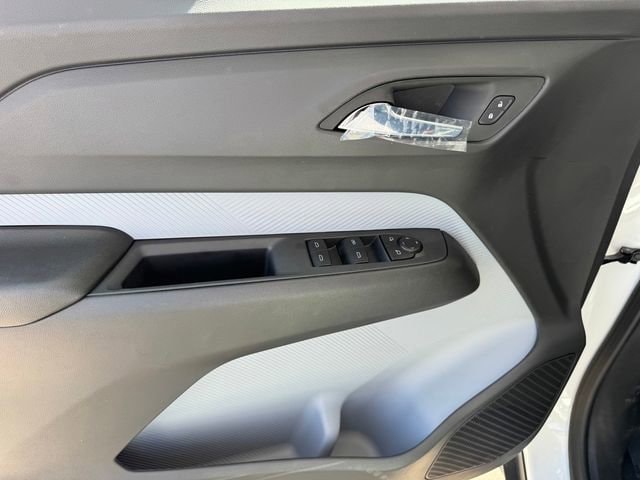 2027 Chevrolet Bolt LT - Photo 14