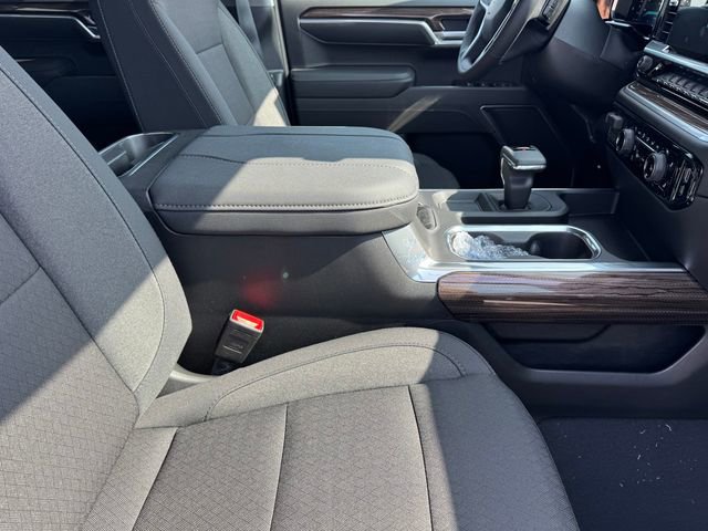 2026 Chevrolet Silverado 1500 LT photo 6