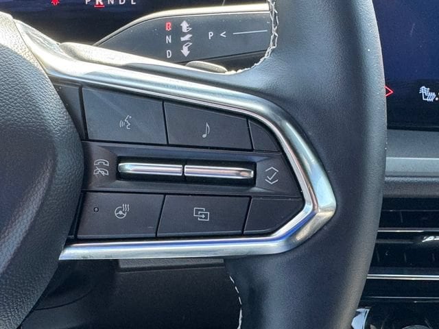 2026 Chevrolet Traverse LT - Photo 17