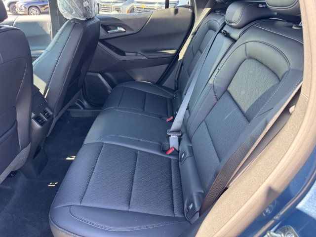2027 Chevrolet Equinox LT - Photo 13