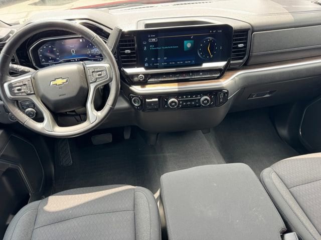2022 Chevrolet Silverado 1500 LT - Photo 13