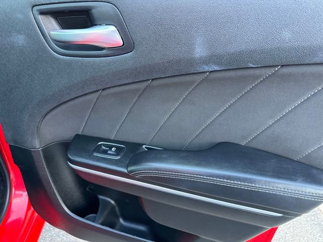 2023 Dodge Charger SXT - Photo 9