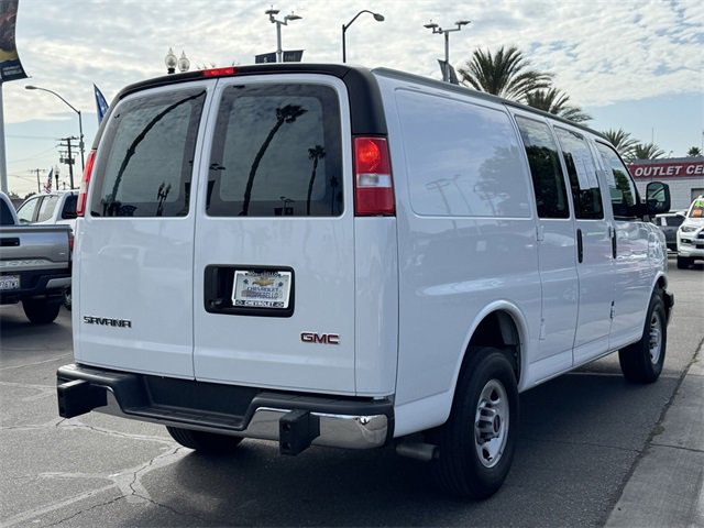 2023 Gmc Savana Cargo 2500 photo 4