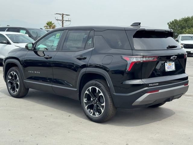 2026 Chevrolet Equinox LT photo 3