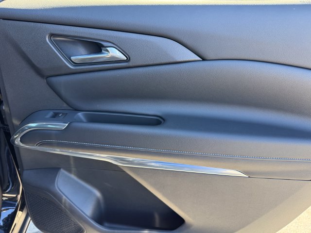 2026 Chevrolet Traverse LT - Photo 9