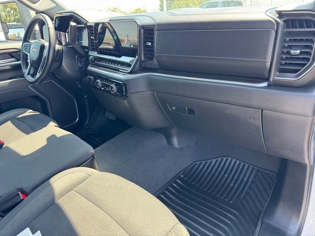 2025 Chevrolet Silverado 2500HD LT - Photo 6