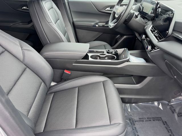 2026 Chevrolet Equinox LT photo 6