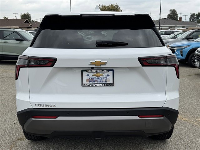 2026 Chevrolet Equinox LT photo 3