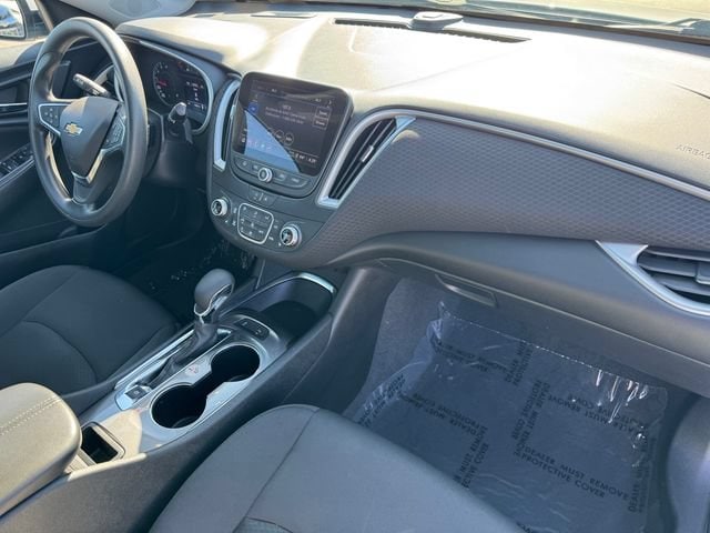 2024 Chevrolet Malibu 1LT - Photo 6