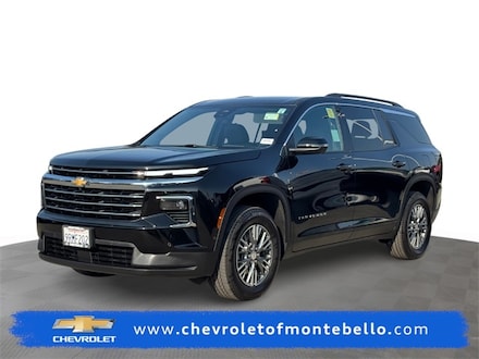 2025 Chevrolet Traverse LT SUV