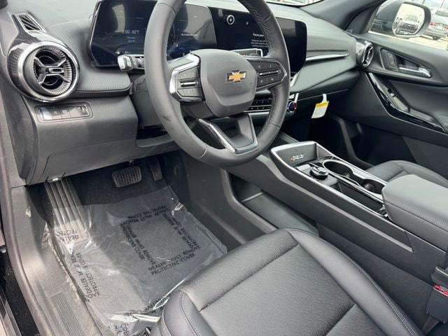 2026 Chevrolet Equinox LT - Photo 11
