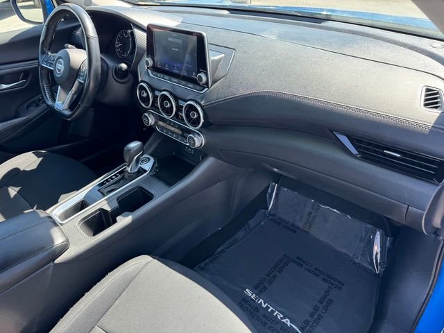 2023 Nissan Sentra SV Xtronic CVT photo 5