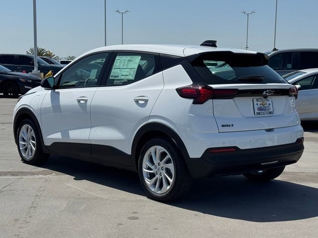 2027 Chevrolet Bolt LT photo 3