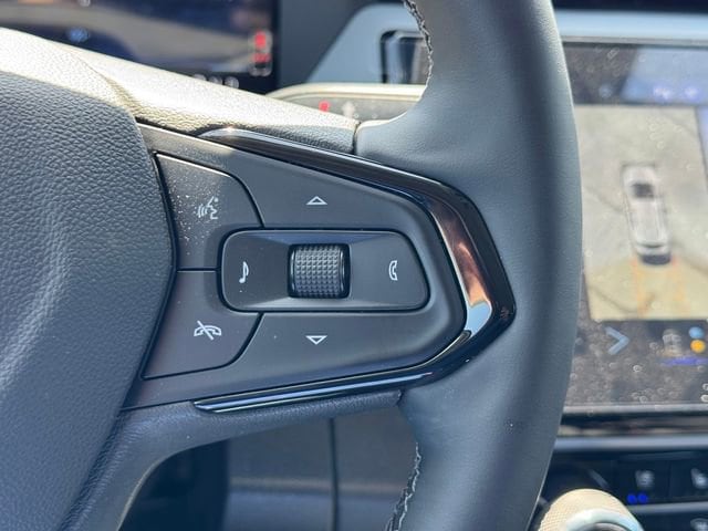 2027 Chevrolet Bolt RS - Photo 15
